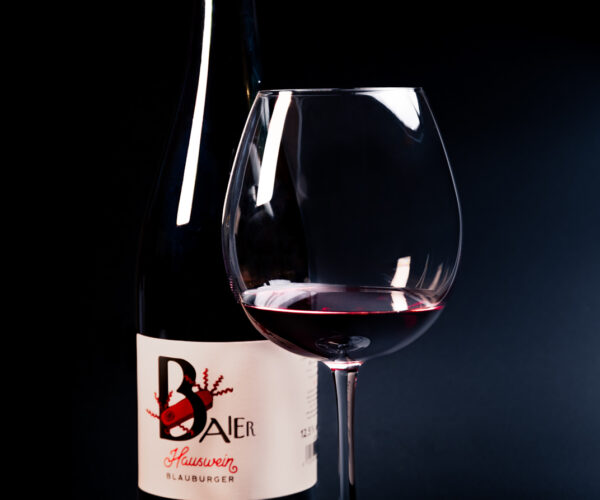 Roter Hof-Wein, Blauburger trocken, direkt vom Weingut Baier, Weinviertel, mild und samtig
