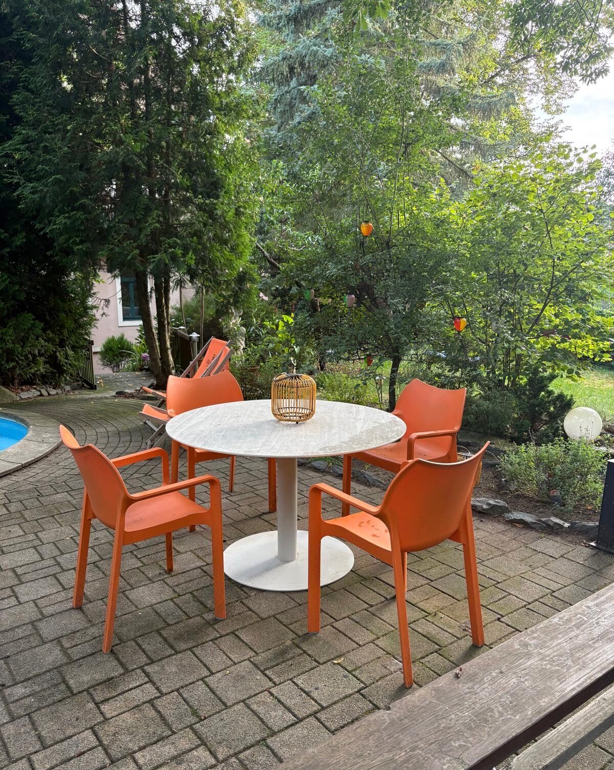 f7baa4cf 156a 410e bd45 ec6ea66c54da